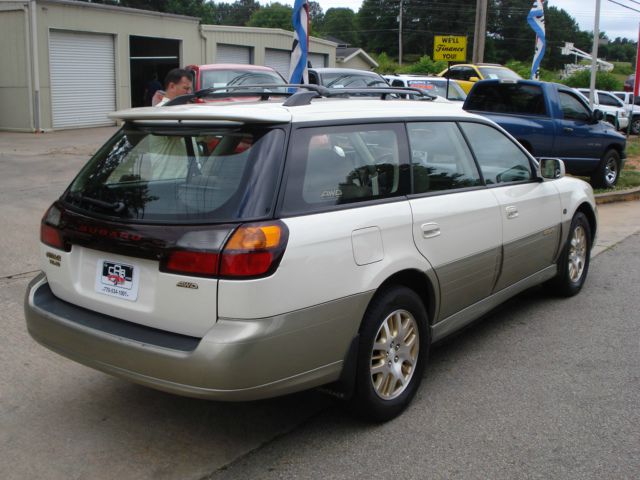 Subaru Outback 2002 photo 31