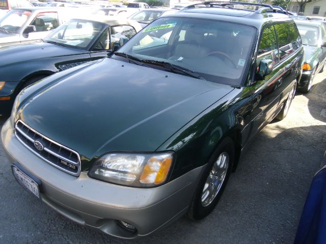 Subaru Outback 2002 photo 4