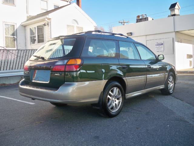 Subaru Outback 2003 photo 1