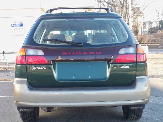 Subaru Outback 2003 photo 3