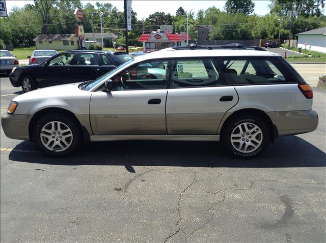 Subaru Outback 2003 photo 1