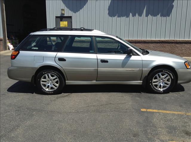 Subaru Outback 2003 photo 20