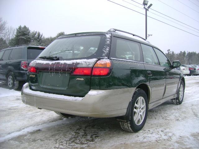 Subaru Outback 2003 photo 1