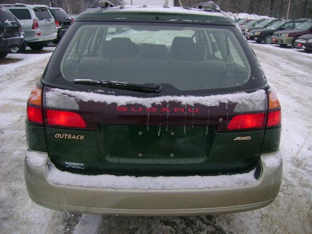 Subaru Outback 2003 photo 3