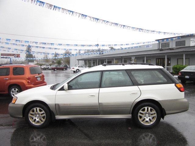 Subaru Outback 2003 photo 4