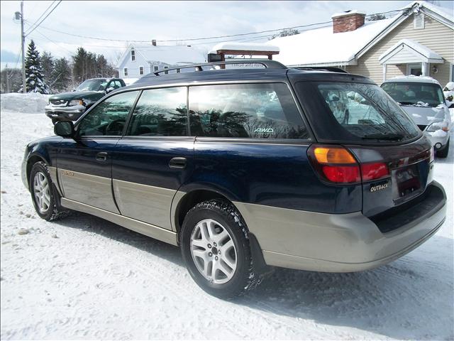 Subaru Outback 2003 photo 3