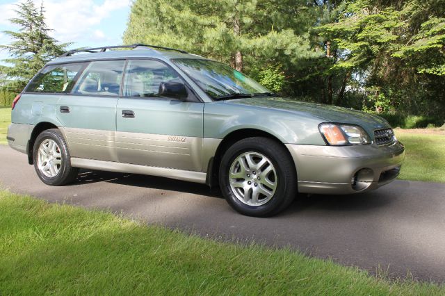 Subaru Outback 2003 photo 2