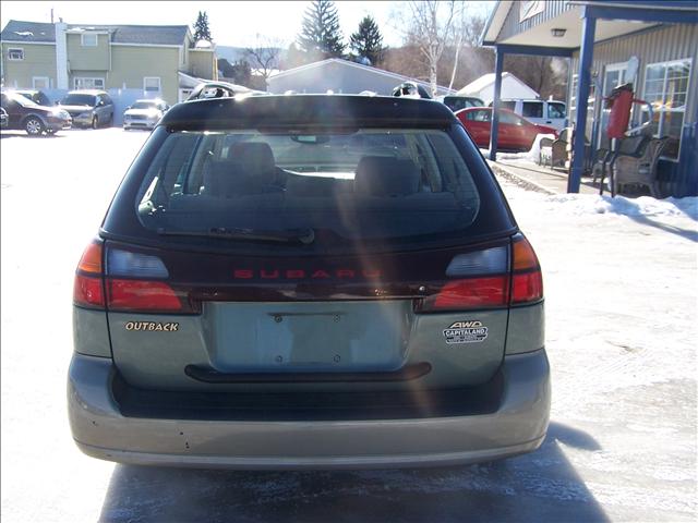 Subaru Outback 2003 photo 1