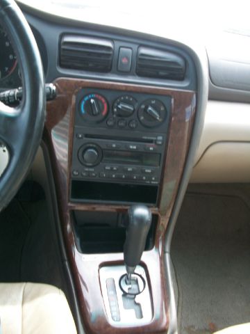 Subaru Outback 2003 photo 13