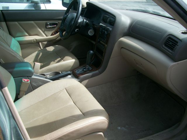 Subaru Outback 2003 photo 5