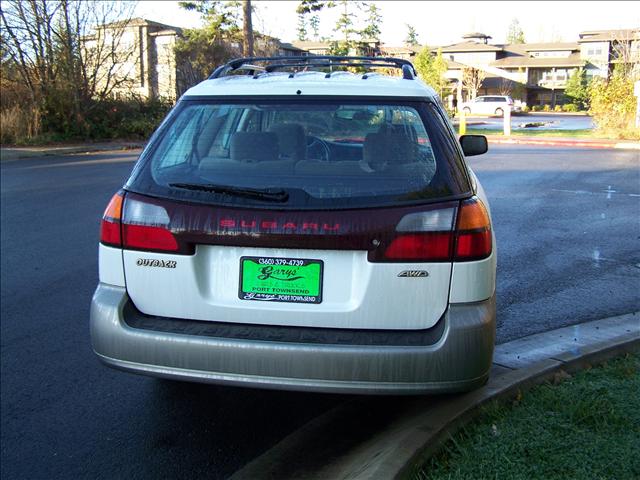 Subaru Outback 2003 photo 3