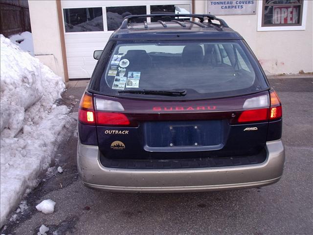 Subaru Outback 2003 photo 1