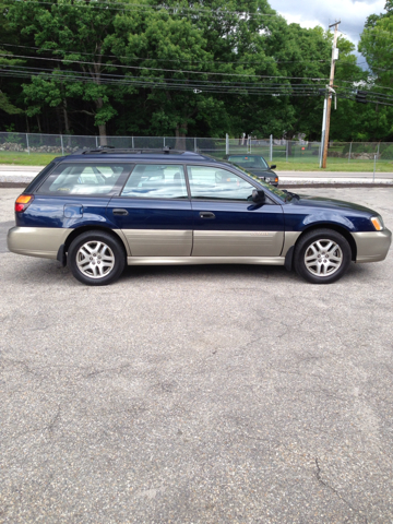 Subaru Outback 2003 photo 4