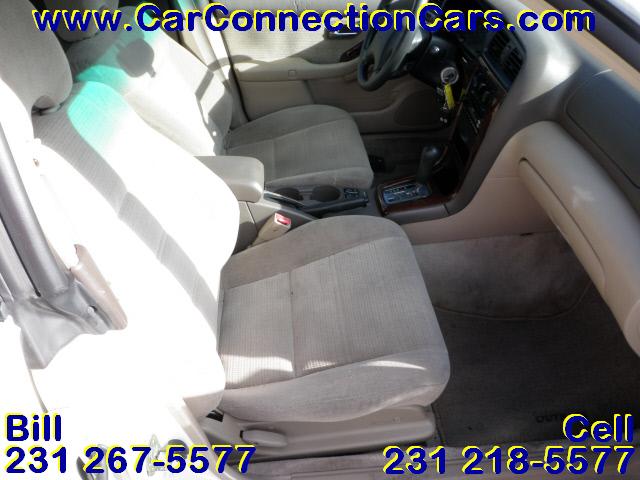 Subaru Outback 2003 photo 1