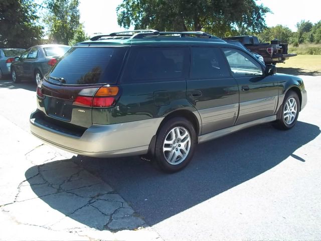 Subaru Outback 2003 photo 1