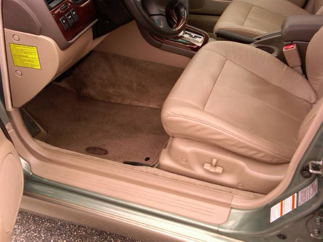 Subaru Outback 2003 photo 4