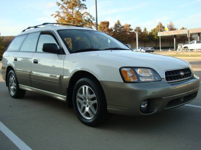 Subaru Outback 2003 photo 1