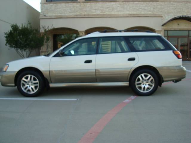 Subaru Outback 2003 photo 5