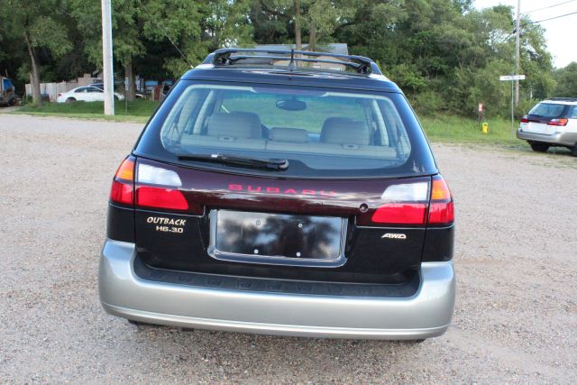 Subaru Outback 2003 photo 2