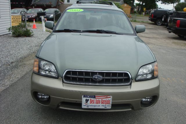 Subaru Outback 2003 photo 19