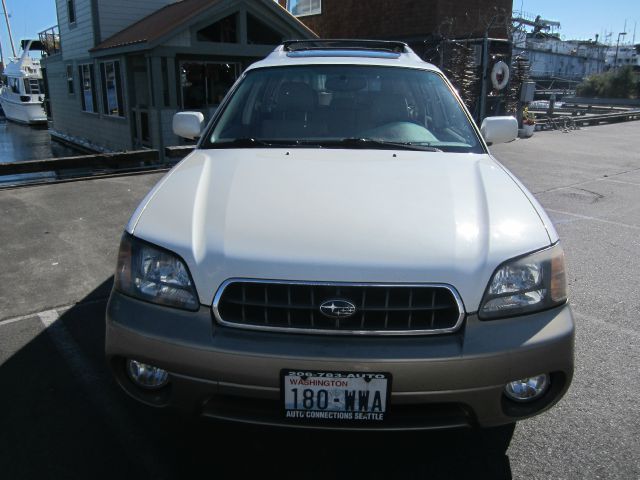 Subaru Outback 2003 photo 4