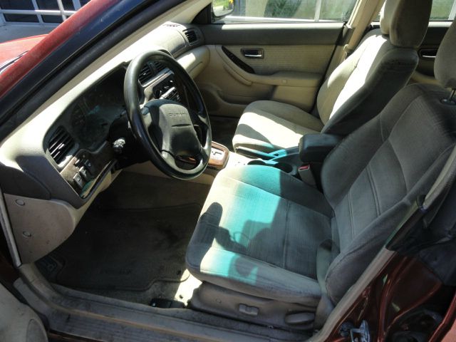 Subaru Outback 2003 photo 5