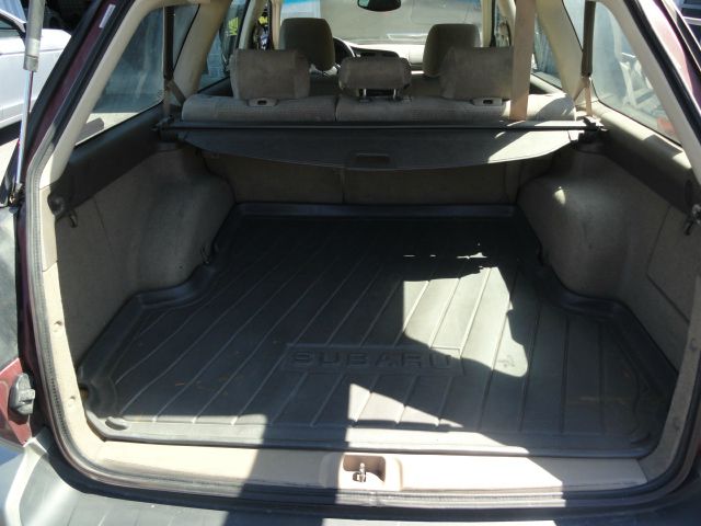 Subaru Outback 2003 photo 9