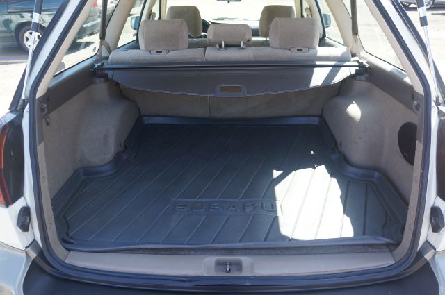 Subaru Outback SL AWD Cloth Wagon