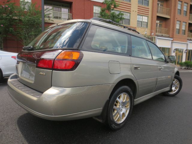 Subaru Outback 2003 photo 4