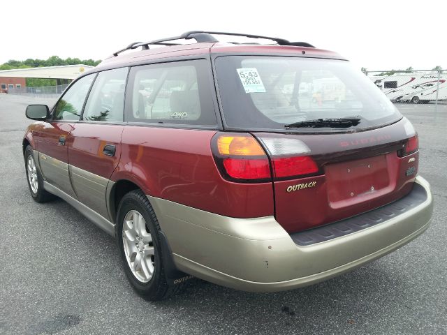 Subaru Outback 2003 photo 2