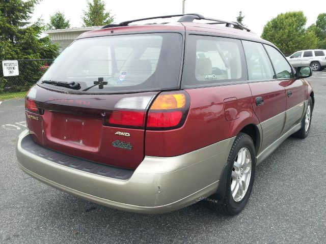 Subaru Outback 2003 photo 3