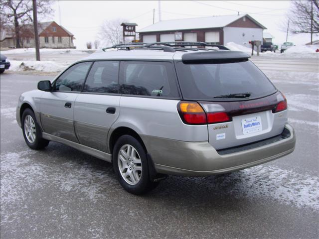 Subaru Outback 2003 photo 1