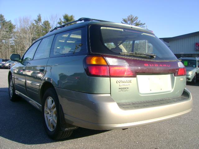 Subaru Outback 2003 photo 3