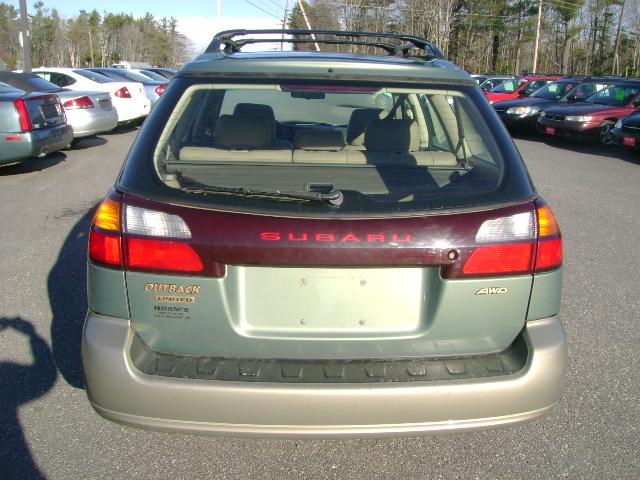 Subaru Outback 2003 photo 4