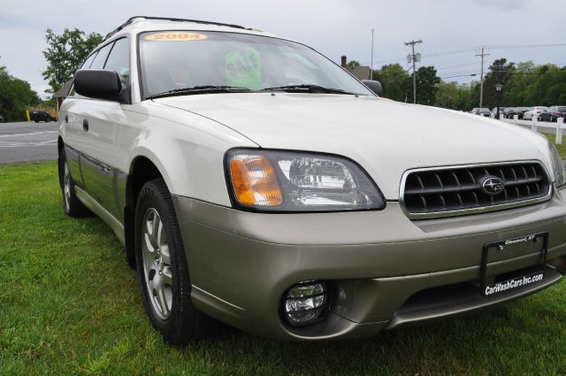 Subaru Outback 2004 photo 20