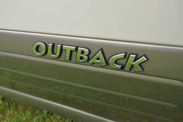 Subaru Outback 2004 photo 42