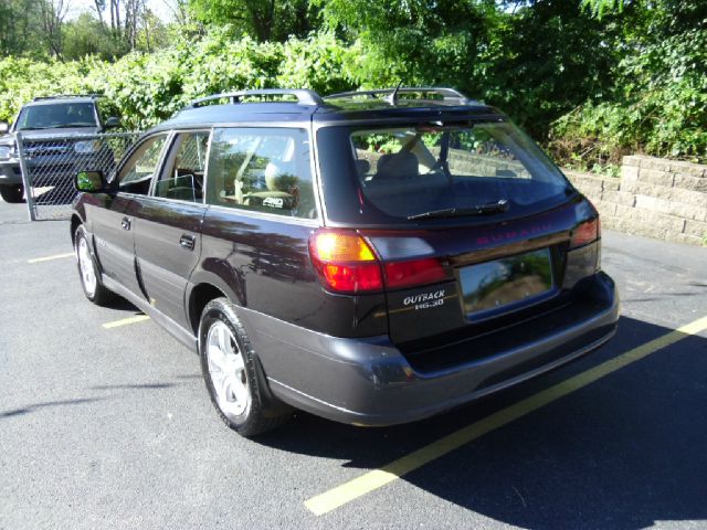 Subaru Outback 2004 photo 1