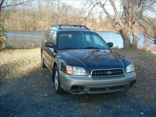 Subaru Outback 2004 photo 2