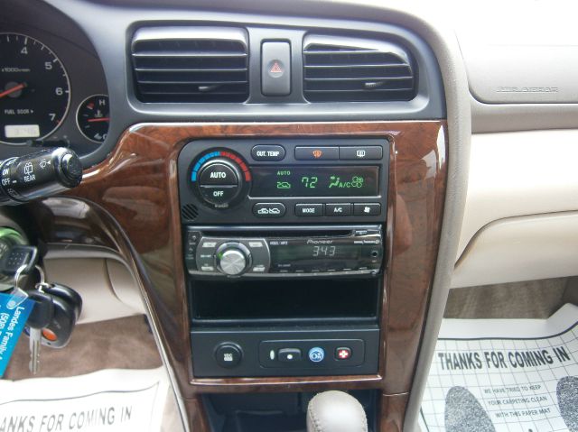 Subaru Outback 2004 photo 15