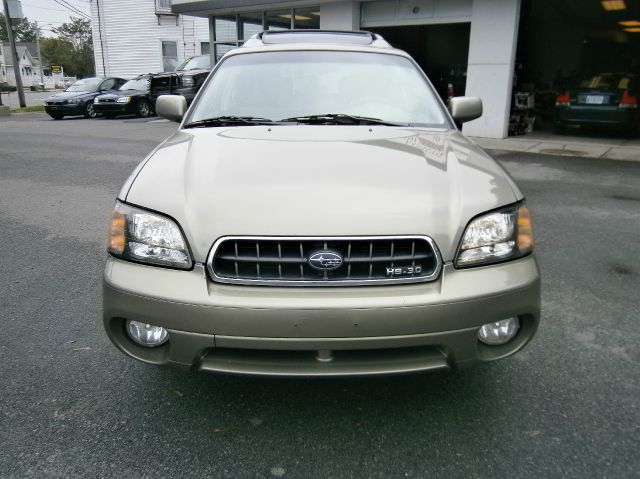 Subaru Outback 2004 photo 19