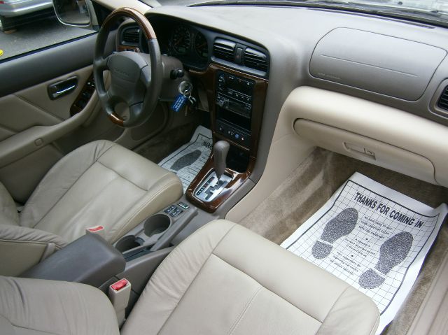 Subaru Outback 2004 photo 26