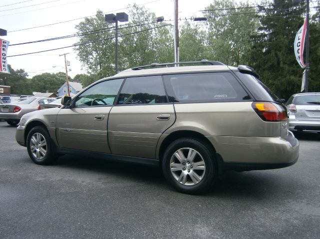 Subaru Outback 2004 photo 8