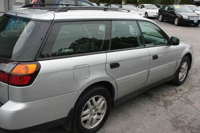 Subaru Outback 2004 photo 5