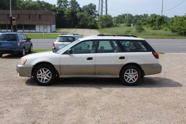 Subaru Outback 2004 photo 1