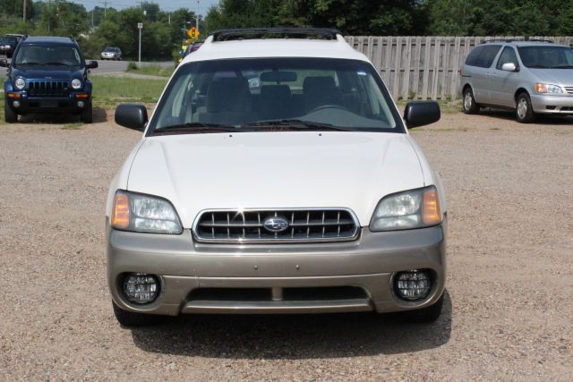 Subaru Outback 2004 photo 2