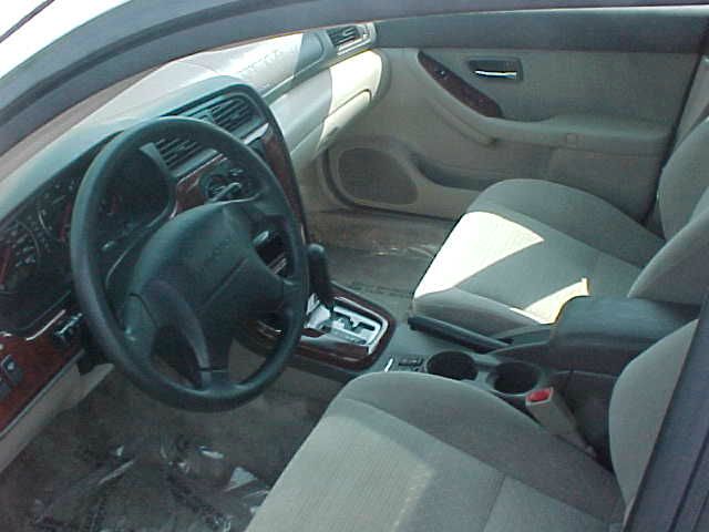 Subaru Outback 2004 photo 2