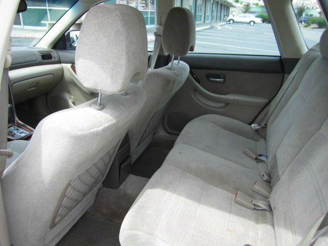 Subaru Outback 2004 photo 5