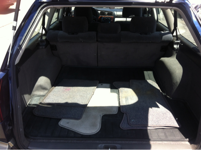 Subaru Outback 2004 photo 9