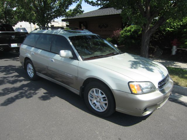 Subaru Outback 2004 photo 1