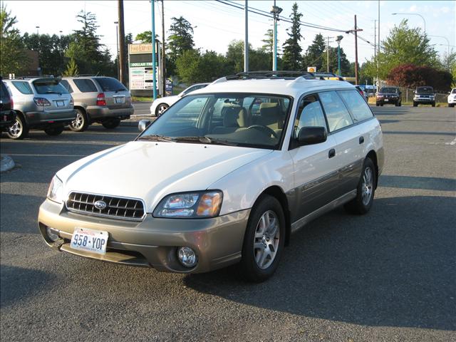 Subaru Outback 2004 photo 2